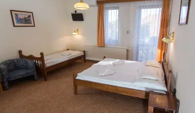 Rvsz Hotel, tterem & Rosa Spa Gyr