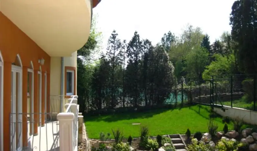 Sante Hvz Hvz - Mjus 1. (min. 2 j)