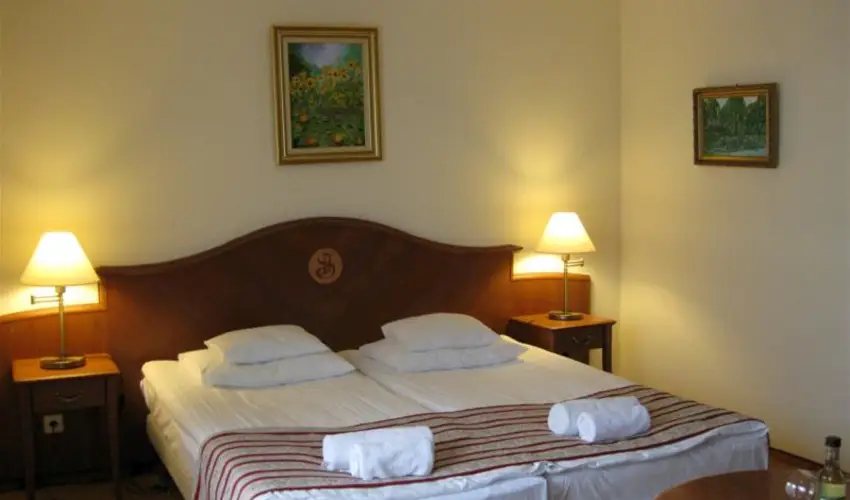 Sante Hvz Hvz - Mjus 1. (min. 2 j)