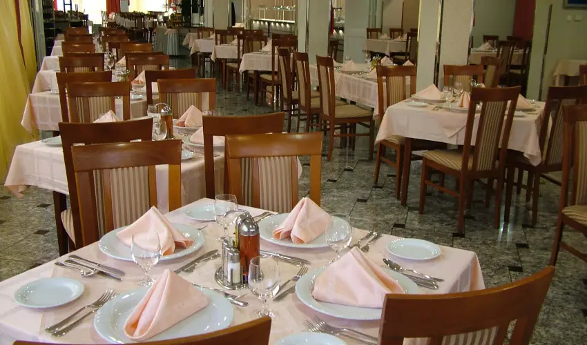 Silver Hotel Hajdszoboszl - Mjus 1. - specilis elrefizetssel