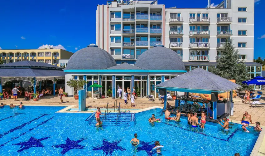 Silver Hotel Hajdszoboszl - Mjus 1. - specilis elrefizetssel