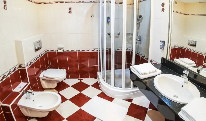 Silver Hotel Hajdszoboszl - Mjus 1. - specilis elrefizetssel