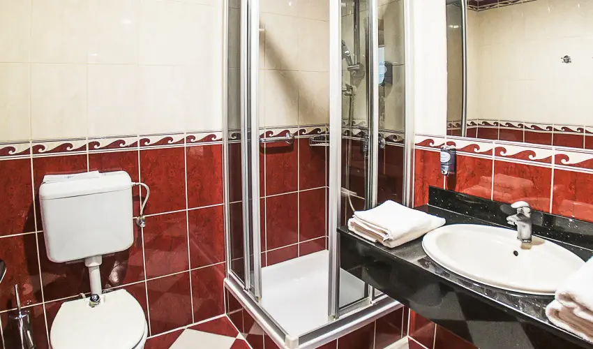 Silver Hotel Hajdszoboszl - Mjus 1. - specilis elrefizetssel