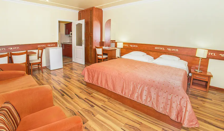 Silver Hotel Hajdszoboszl - Mjus 1. - specilis elrefizetssel