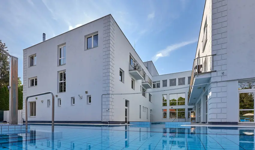 Silver Hotel Hajdszoboszl - Mjus 1. - specilis elrefizetssel