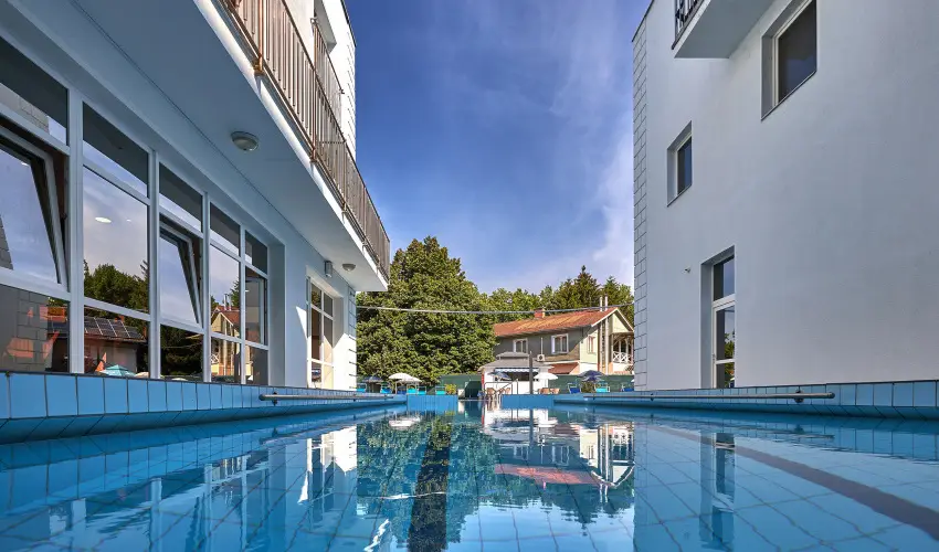 Silver Hotel Hajdszoboszl - Mjus 1. - specilis elrefizetssel