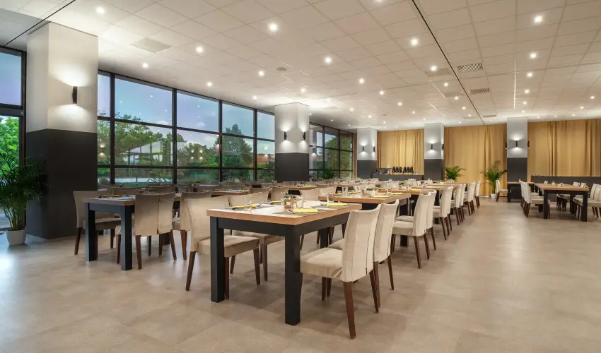 Sopron Hotel Sopron - Mjus 1.