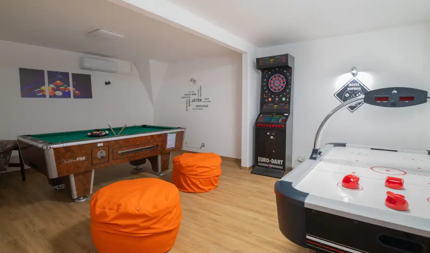 Sopron Hotel Sopron - Mjus 1.