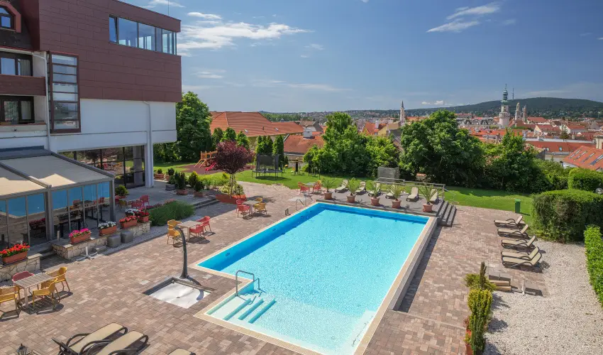 Sopron Hotel Sopron - Mjus 1.
