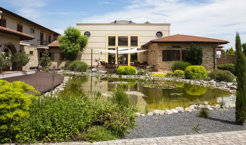 Hotel Stci Wellness & Konferencia Vecss - Mjus 1. (min. 2 j)