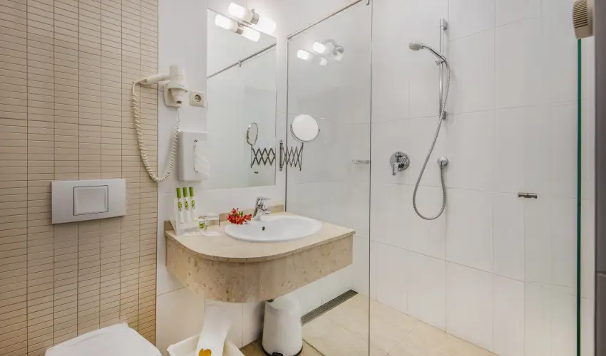 Hotel Stci Wellness & Konferencia Vecss - Mjus 1. (min. 2 j)