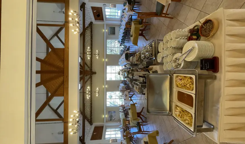 Hotel Szpalma Porva-Szpalmapuszta - Mjus 1.