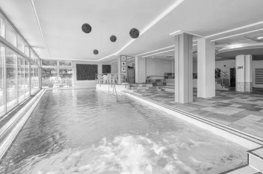 Hotel Szieszta - M�jus 1.