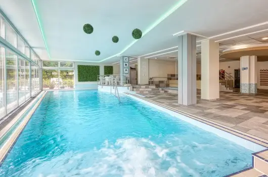 Hotel Szieszta - M�jus 1. (min. 2 �j)