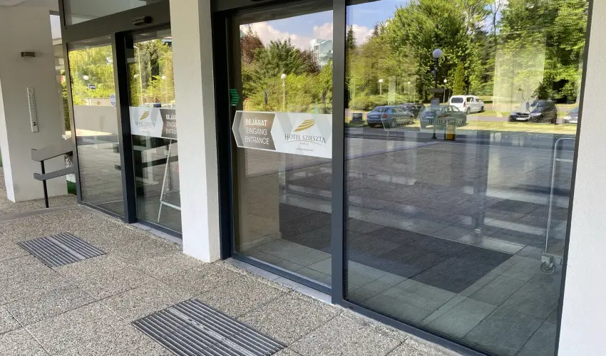 Hotel Szieszta Sopron - Mjus 1.