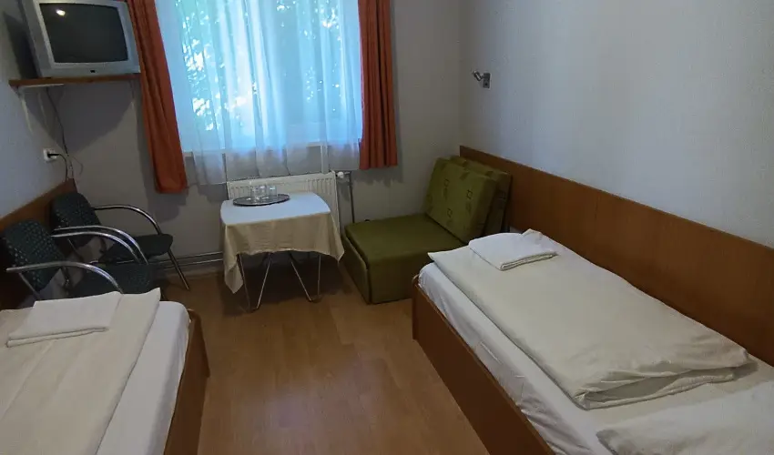 Hotel Touring Nagykanizsa - Mjus 1.