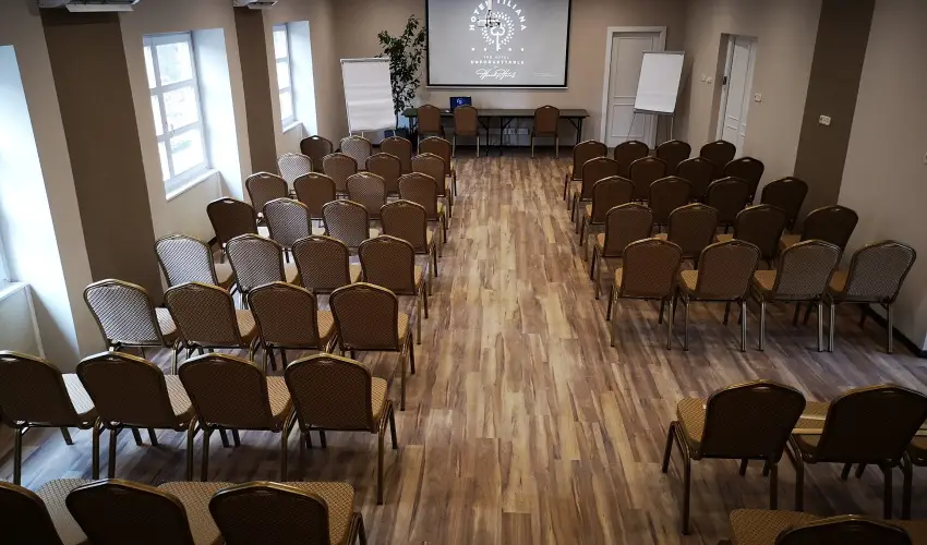 The Hotel Unforgettable - Hotel Tiliana by Homoky Hotels Budapest - Mjus 1. - teljes elrefizetssel