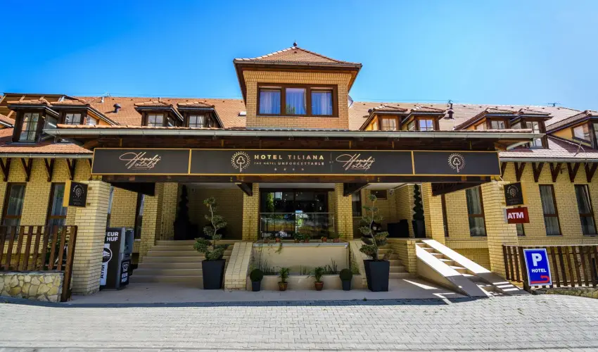 The Hotel Unforgettable - Hotel Tiliana by Homoky Hotels Budapest - Mjus 1. - teljes elrefizetssel