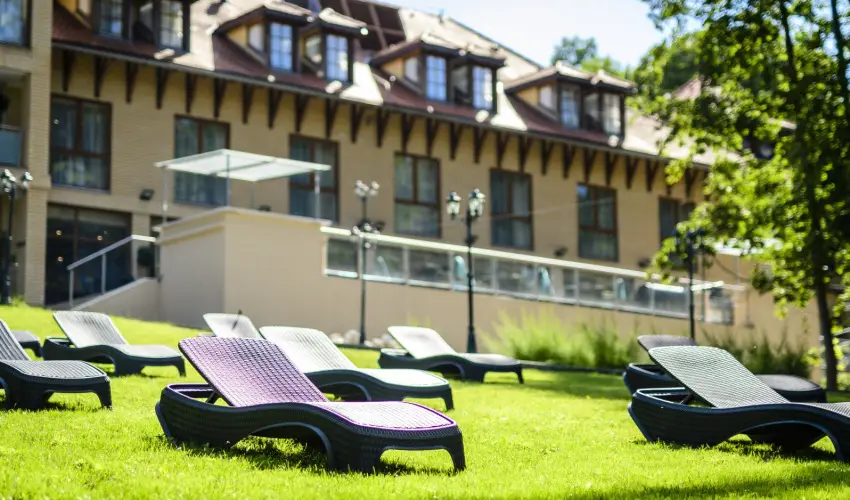 The Hotel Unforgettable - Hotel Tiliana by Homoky Hotels Budapest - Mjus 1. - teljes elrefizetssel