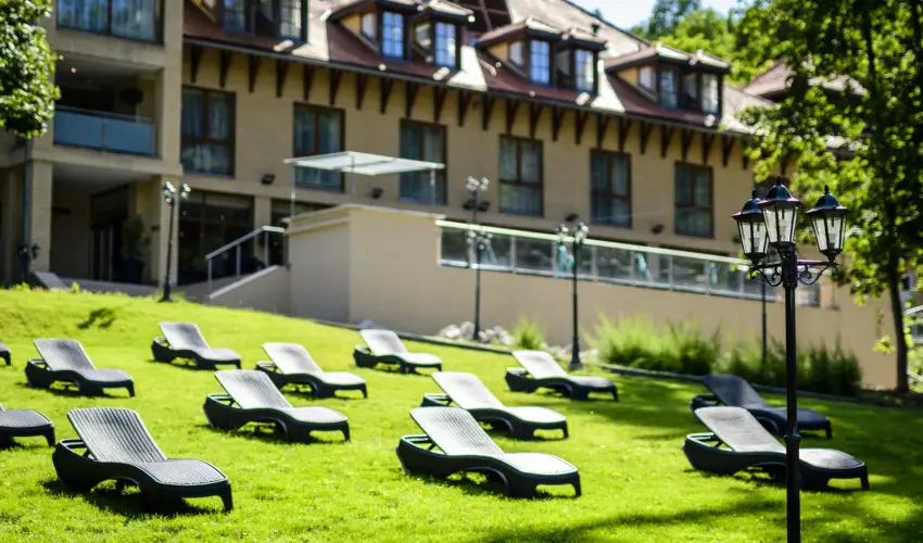 The Hotel Unforgettable - Hotel Tiliana by Homoky Hotels Budapest - Mjus 1. - teljes elrefizetssel