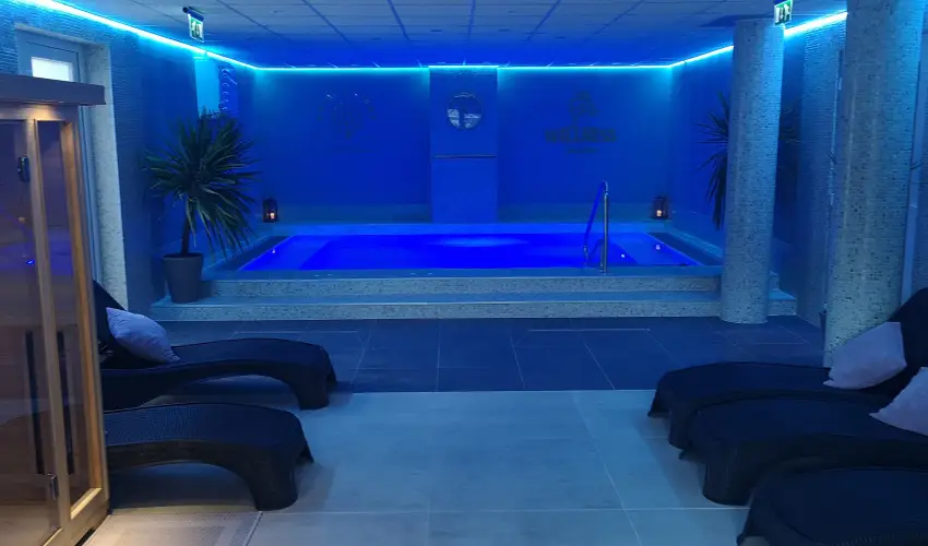 The Hotel Unforgettable - Hotel Tiliana by Homoky Hotels Budapest - Mjus 1. - teljes elrefizetssel