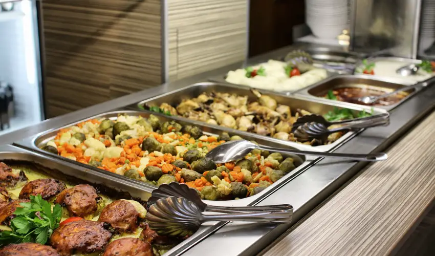 Hotel Unicornis Eger - M�jus 1.