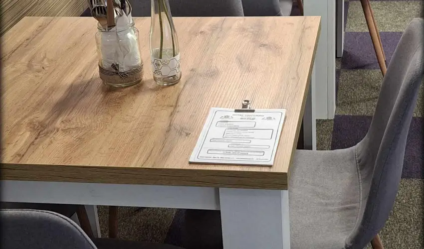 Hotel Unicornis Eger - M�jus 1.