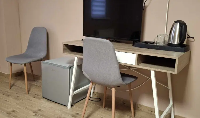 Hotel Unicornis Eger - M�jus 1.