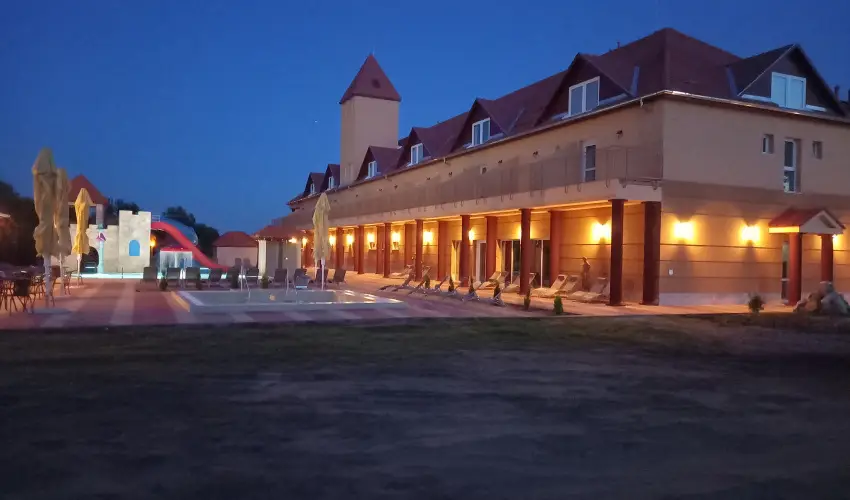 Terml Hotel Vesta Tpiszecs - Mjus 1. (min. 2 j)