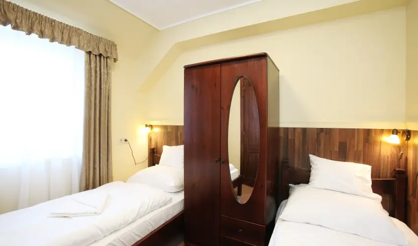 Terml Hotel Vesta Tpiszecs - Mjus 1. (min. 2 j)