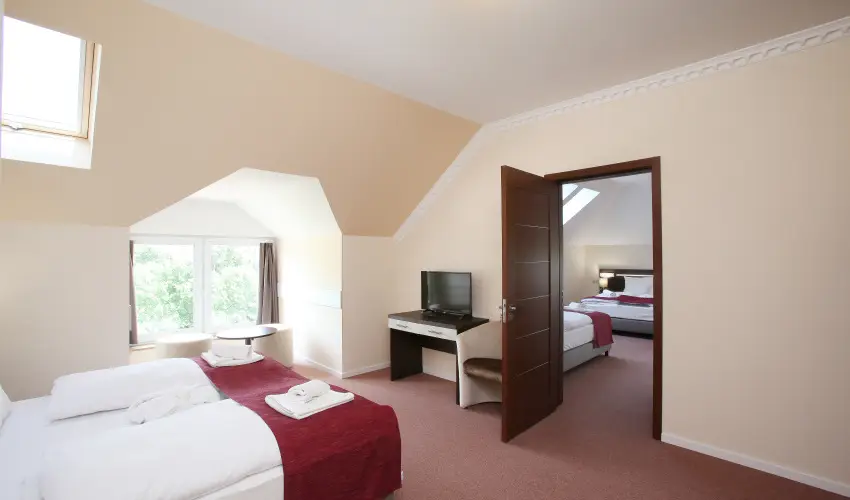 Terml Hotel Vesta Tpiszecs - Mjus 1. (min. 2 j)