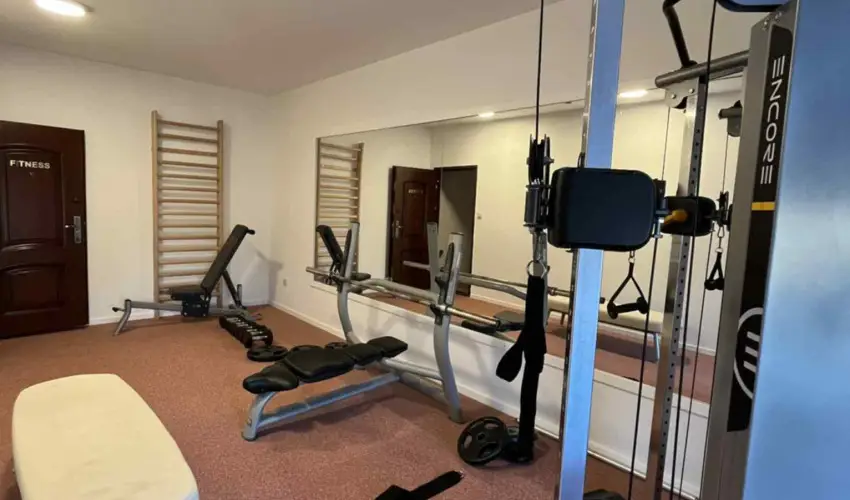 Term�l Hotel Vesta T�pi�szecs� - M�jus 1.