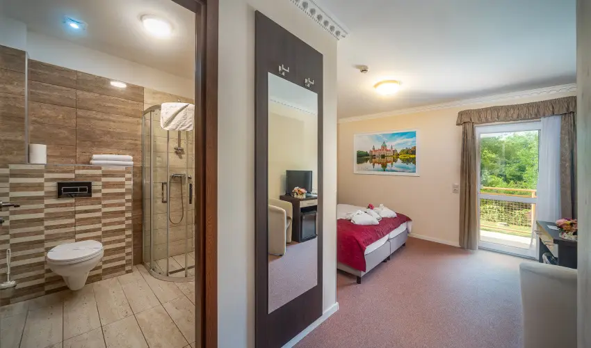 Term�l Hotel Vesta T�pi�szecs� - M�jus 1.