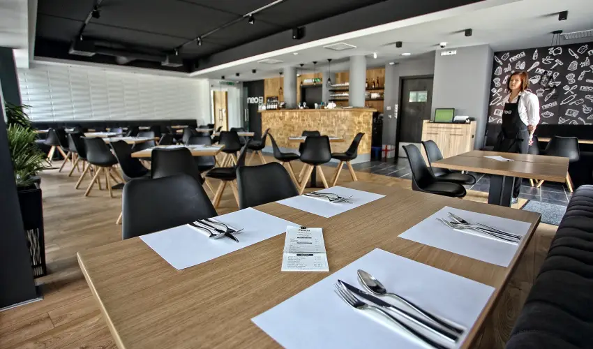 Hotel Viktria Srvr - Mjus 1.