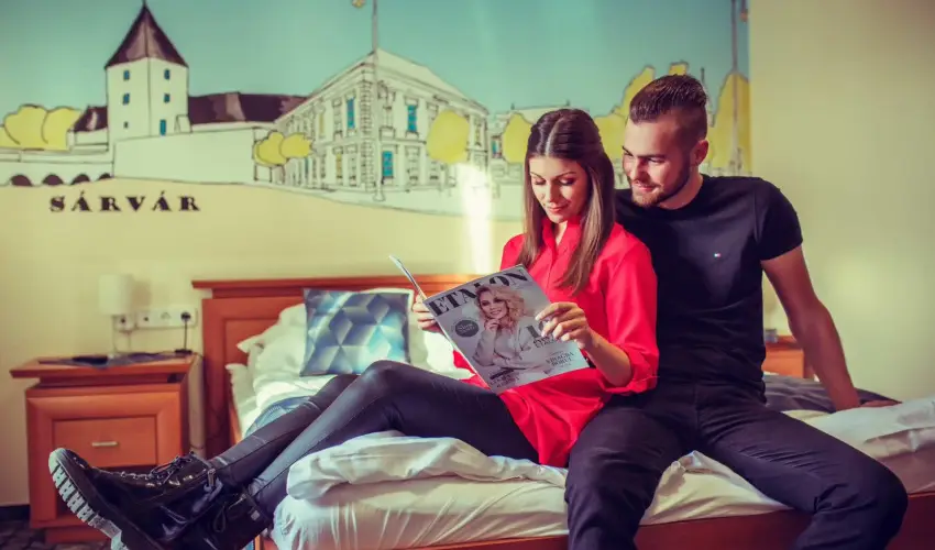 Hotel Viktria Srvr - Mjus 1.