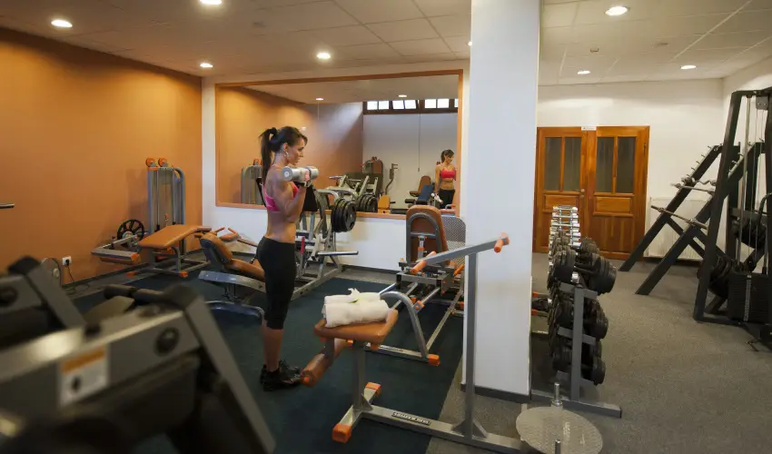 Hotel Villa V�lgy Eger - M�jus 1. (min. 3 �j)