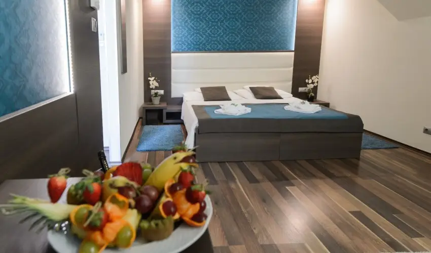 Hotel Villa V�lgy Eger - M�jus 1. (min. 3 �j)