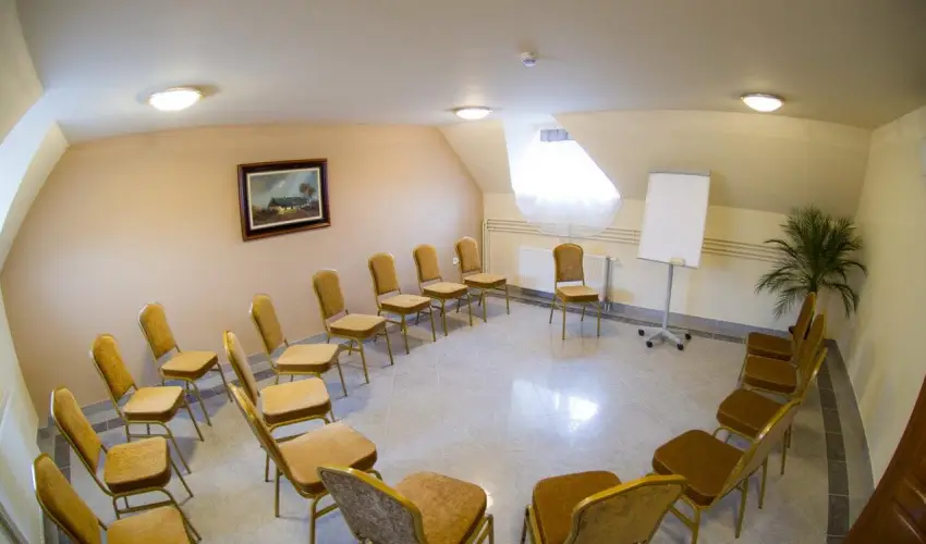 Hotel Vinum Wellness s Konferencia Hotel Kiskrs - Mjus 1.