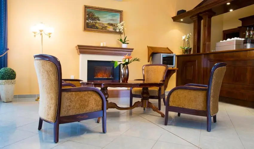 Hotel Vinum Wellness s Konferencia Hotel Kiskrs - Mjus 1.