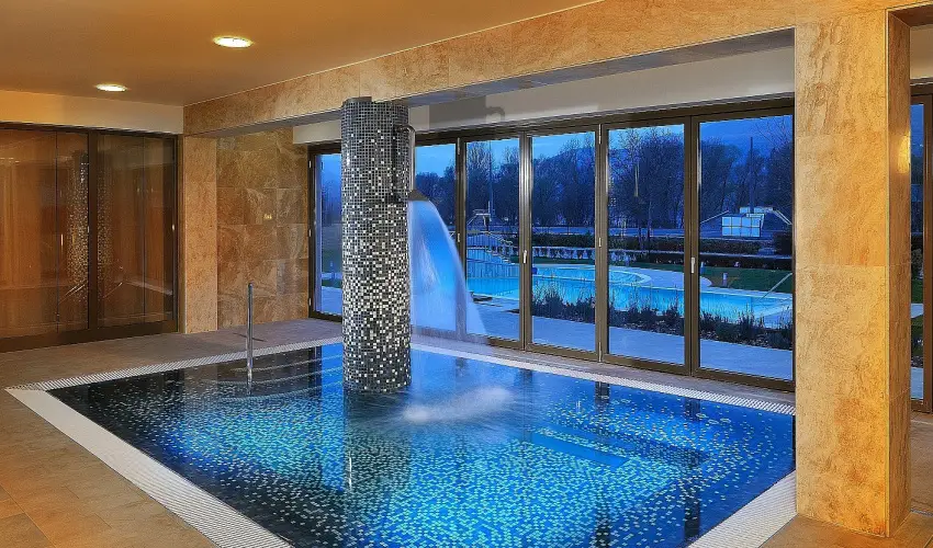 Hotel Visegrd Visegrd - Mjus 1. 