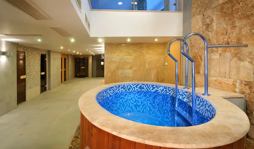 Hotel Visegrd Visegrd - Mjus 1. 