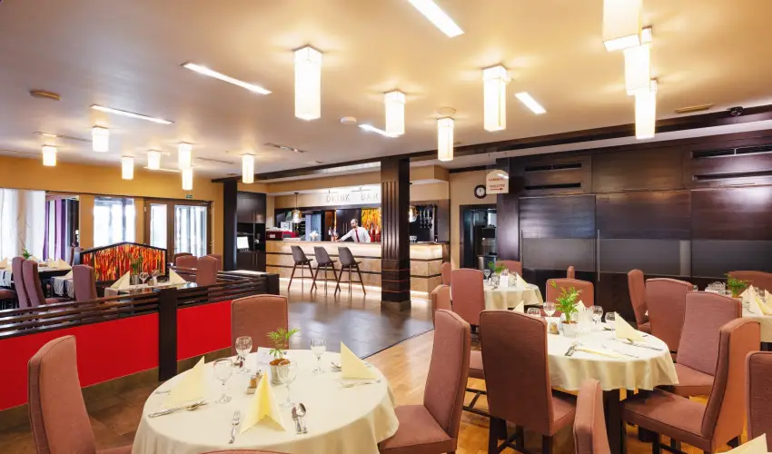 Hotel Visegrd Visegrd - Mjus 1. 