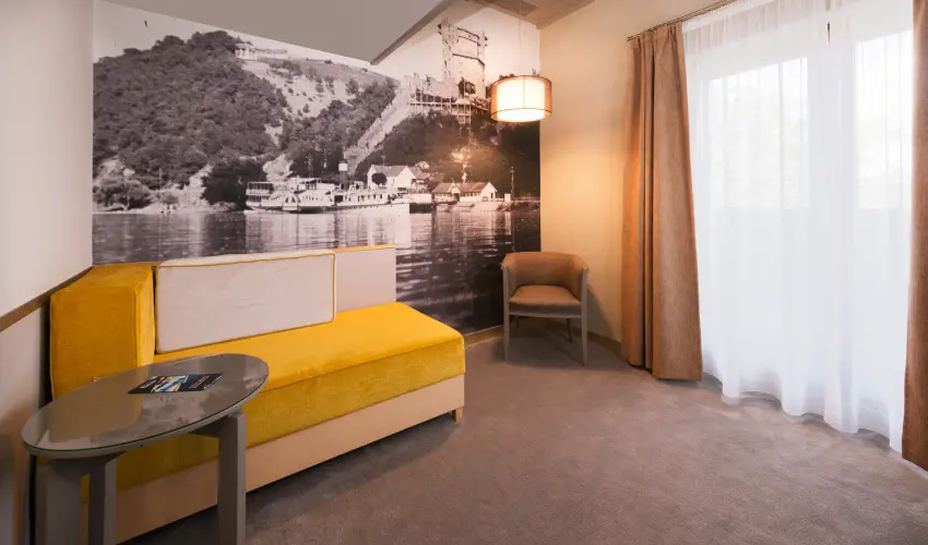 Hotel Visegrd Visegrd - Mjus 1. 