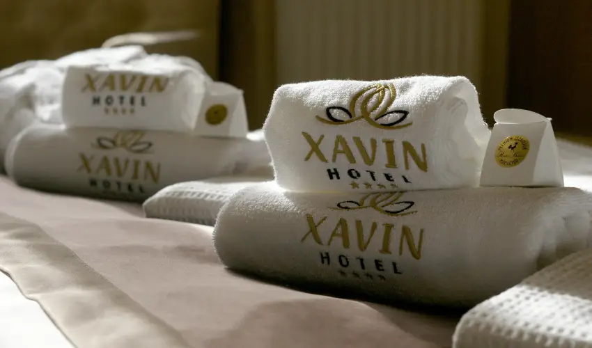 Hotel Xavin Hark�ny - M�jus 1.