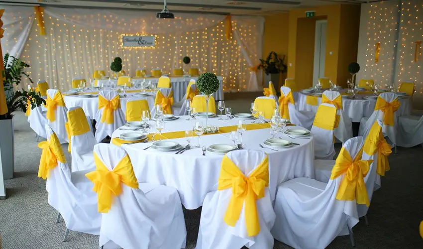 Hotel Yacht Wellness & Business Siófok - Május 1.
