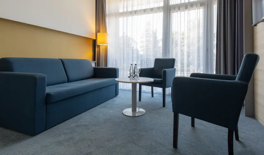 Hotel Yacht Wellness & Business Siófok - Május 1.