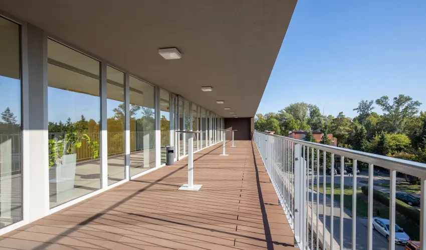 Hotel Yacht Wellness & Business Siófok - Május 1.