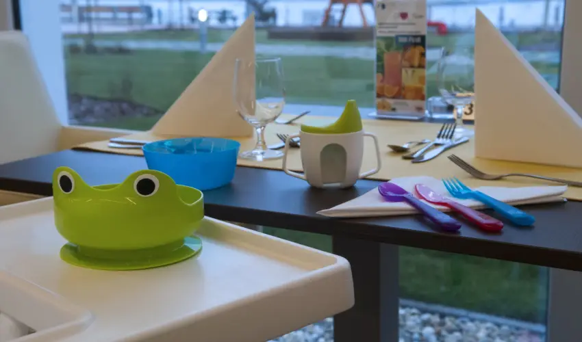 Hotel Yacht Wellness & Business Siófok - Május 1.