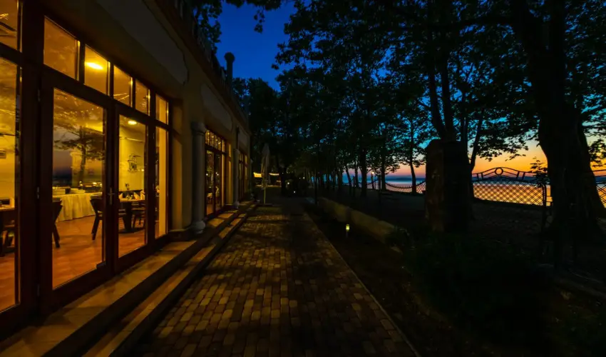 Hotel Anna Villa Balatonföldvár - Május 1.