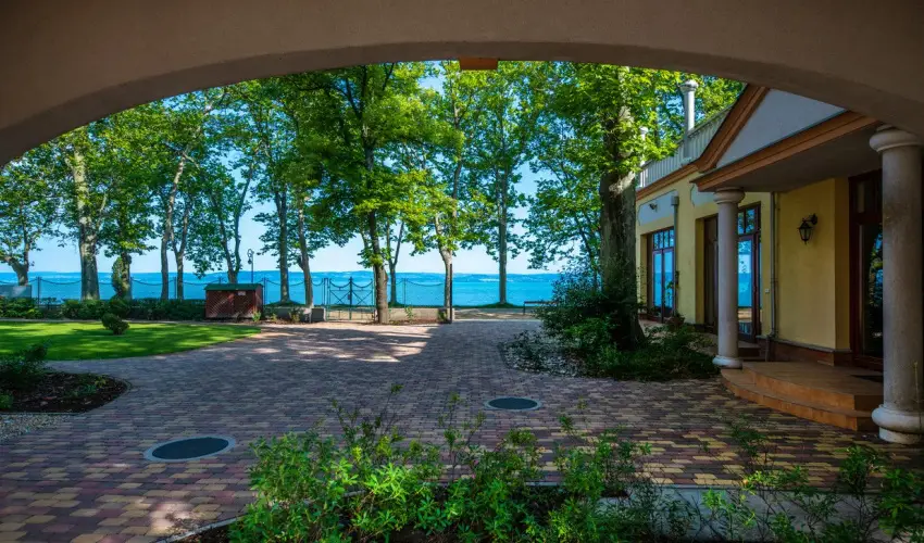 Hotel Anna Villa Balatonföldvár - Május 1.